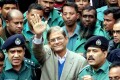 পল্টন থানার ১টি হত্যাচেস্টার মামলায় গ্রেফতার দেখিয়ে বিএনপির ভারপ্রাপ্ত মহাসচিব মির্জা ফখরুল ইসলাম আলমগির কে কঠোর নিরাপত্তায় বুধবার বিকেলে সিএমএম আদালতে নেয়া হয়-পিএনএস