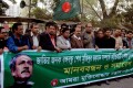 শনিবার জাতীয় প্রেসক্লাবের সামনে মানববন্ধন করে আমরা মুক্তিযোদ্ধার সন্তান-পিএনএস