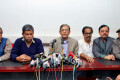 মঙ্গলবার জাতীয় প্রেসক্লাবে সংবাদ সম্মেলনে বক্তব্য রাখেন বিএনপির ভার প্রাপ্ত মহাসচিব মির্জা ফখরুল ইসলাম আলমগির-পিএনএস