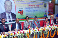 সোমবার জাতীয় প্রেসক্লাবে ডঃ এম এ ওয়াজেদ মিয়া মেমোরিয়াল ফাউন্ডেশনের ৫ম প্রতিষ্ঠা বার্ষিকী উপলক্ষে আলোচনা সভায় উপস্থিত অতিথি বৃন্দ –পিএনএস