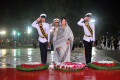 আন্তর্জাতিক মাতৃভাষা দিবস ২০১৫ উপলক্ষে শনিবার কেন্দ্রীয় শহীদ মিনারে ফুল দিয়ে ভাষা শহীদদের প্রতি শ্রদ্ধা নিবেদন করেন জাতীয় সংসদের স্পিকার ডঃ শিরিন শারমিন -পিএনএস