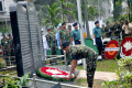 ২৫ ফেব্রুয়ারি বুধবার বনানী সেনা কবরস্থানে পিলখানার হত্যাকাণ্ডে নিহত সেনা সদস্যদের ফুল দিয়ে শ্রদ্ধা জানান বাংলাদেশ সেনাবাহিনী -পিএনএস