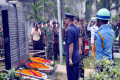২৫ ফেব্রুয়ারি বুধবার বনানী সেনা কবরস্থানে পিলখানার হত্যাকাণ্ডে নিহত সেনা সদস্যদের ফুল দিয়ে শ্রদ্ধা জানান তিন বাহিনী প্রধান -পিএনএস