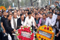 আন্তর্জাতিক মাতৃভাষা দিবস ২০১৫ উপলক্ষে শনিবার কেন্দ্রীয় শহীদ মিনারে ফুল দিয়ে ভাষা শহীদদের প্রতি শ্রদ্ধা নিবেদন করেন বি এন পি চেয়ারপারসন বেগম খালেদা জিয়ার পক্ষ থেকে বি এন পির নেতাকর্মীরা -পিএনএস
