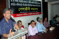 সোমবার জাতীয় প্রেসক্লাবে বাংলাদেশ সম্মিলিত পেশাজীবী পরিষদ আয়োজিত সমাবেশে বক্তব্য রাখেন সাংবাদিক নেতা শওকত মাহমুদ  –পিএনএস
