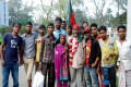 হরতাল- অবরোধে ক্রসফায়ারে মানুষ হত্যার প্রতিবাদে জাতীয় প্রেসক্লাবের সামনে একটি গাছে ২৪ ঘণ্টা অবস্থান ধর্মঘট শেষ গাছ থেকে নিচে নামেন জালাল উদ্দিন নামের বৃদ্ধ লোকটি -পিএনএস