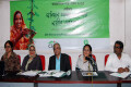 রবিবার জাতীয় প্রেসক্লাবে সি এস আর এল এর আন্তর্জাতিক নারী দিবস ২০১৫ উপলক্ষে সেমিনারে উপস্থিত অতিথিবৃন্দ -পিএনএস