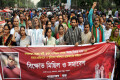 ব্লগার ও বিজ্ঞান লেখক অনন্ত বিজয় দাসকে হত্যার প্রতিবাদে ও খুনিদের অবিলম্বে গ্রেফতারের দাবিতে মঙ্গলবার রাজধানীর শাহবাগে বিক্ষোভ মিছিল করে গণজাগরণ মঞ্চ –পিএনএস 