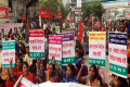 রোববার জাতীয় প্রেসক্লাবের সামনে বাংলাদেশের ওয়ার্কার্স পার্টি আয়োজিত ৭ দফা দাবিতে বাজেট সমাবেশে প্রধান অতিথির বক্তব্য রাখেন রাশেদ খান মেনন এমপি –পিএনএস  