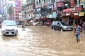 সকাল থেকে রাজধানীতে প্রবল বৃষ্টিতে প্রধান প্রধান সড়ক গুলোতে সৃষ্টি হয় জলাবদ্ধতা। ছবিটি বুধবার শান্তিনগর থেকে তুলেছেন আমাদের চীফ ফটো সাংবাদিক আব্দুল হালিম –পিএনএস