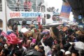 পরিবার পরিজনের সাথে ঈদের আনন্দ ভাগাভাগি করে নিতে নাড়ির টানে মানুষ চলছে গ্রামের বাড়ীতে। ছবিটি শুক্রবার সদরঘাট থেকে তুলেছেন আমাদের চীফ ফটো সাংবাদিক আব্দুল হালিম –পিএনএস 