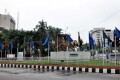 পবিত্র ঈদুল ফিতর উপলক্ষে রাজধানীর প্রধান প্রধান সড়ক গুলো সাজানো হয়েছে জাতীয় পতাকা ও ব্যানার দিয়ে –পিএনএস