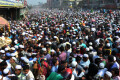টঙ্গীর তুরাগ নদীর তীরে বিশ্ব ইজতেমার ২য় পর্বের আখেরী মোনাজাতে অংশ গ্রহন করে লাখো লাখো ধর্মপ্রান মুসল্লিরা। ছবিটি রোববার তুলেছেন আমাদের চীফ ফটো সাংবাদিক আব্দুল হালিম –পিএনএস 