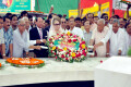 বিএনপির ৩৬তম প্রতিষ্ঠা বার্ষিকী উপলক্ষে সোমবার জিয়াউর রহমানের মাজারে বাংলাদেশ জাতীয়তাবাদী দল বিএনপির পক্ষ থেকে ফুল দিয়ে শ্রদ্ধাঞ্জলি জাানান দলের চেয়ারপার্সন বেগম খালেদা জিয়া-পিএনএস