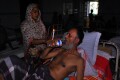 সারা দেশে বিদ্যুৎ বিপর্যয়, রোগীরা পড়েছে চরম বিপর্যয়ে। ছবিটি শনিবার ঢাকা মেডিকেল কলেজ এন্ড হাসপাতাল থেকে তুলেছেন আমাদের চিফ ফটো সাংবাদিক আব্দুল হালিম
