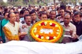 সোমবার জাতীয় প্রেসক্লাবে সাংবাদিক জগলুল আহমেদের মরদেহে ফুল দিয়ে সম্মান জানায় ঢাকা রিপর্টারস ইউনিটি-পিএনএস