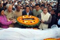 সোমবার জাতীয় প্রেসক্লাবে সাংবাদিক জগলুল আহমেদের মরদেহে ফুল দিয়ে সম্মান জানায় বাংলাদেশ আওয়ামীলিগ-পিএনএস
