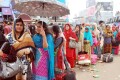 পরিবার পরিজনের সাথে ঈদের আনন্দ ভাগাভাগি করে নিতে নাড়ির টানে ঘরে ফিরছে মানুষ। ছবিটি শুক্রবার মহাখালী থেকে তুলেছেন আমাদের চীফ ফটো সাংবাদিক আব্দুল হালিম।-পিএনএস। 