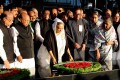 সমবার জেল হত্যা দিবস উপলক্ষে বনানী কবর স্থানে ফুল দিয়ে স্রদ্ধা জানান প্রধান মন্ত্রি শেখ হাসিনা-পিএনএস