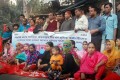 হারবিস্ট গ্রুপের কারখানা কমন থ্রেড লিঃ শ্রমিক কর্মচারির ৪ মাসের বকেয়া বেতনের দাবিতে গত তিন দিন জাতীয় প্রেসক্লাবের সামনে অবস্থান ধর্মঘট করছে-পিএনএস