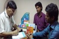 বঙ্গবন্ধু ছাত্র পরিষদের উপদেষ্টা বিশিষ্ট কলামিস্ট ও গণমাধ্যম ব্যক্তিত্ব আলী নিয়ামতের সাথে তার কার্যালয়ে মত বিনিময় করছেন বাংলাদেশ ছাত্রলীগের সহ- সভাপতি ও বঙ্গবন্ধু ছাত্রপরিষদের সভাপতি খন্দকার তারেক রায়হান এ সময় উপস্থিত ছিলেন জাতীয় তামাক ও মাদক বিরোধী জোট- ক্যাট এর দপ্তর সম্পাদক আব্দুর রহিম দেশব্যাপি তামাক ও মাদক বিরোধী কার্যক্রম জোরদার করার জন্য বঙ্গবন্ধু ছাত্র পরিষদের সবাইকে আহবান জানান উপদেষ্টা বিশিষ্ট কলামিস্ট ও গণমাধ্যম ব্যক্তিত্ব আলী নিয়ামত - ছবি-পিএনএস।
