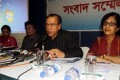 বৃহস্পতিবার বেলা সাড়ে ১১টায় রাজধানীর মহাখালী হোটেল অবকাশে ট্রান্সপারেন্সি ইন্টারন্যাশনাল বাংলাদেশ (টিআইবি) পরিচালিত ‘স্বাস্থ্যখাতে সুশাসনের চ্যালেঞ্জ ও উত্তরণের উপায়’ শীর্ষক এক গবেষণা প্রতিবেদনে টিআইবি’র নির্বাহী পরিচালক ড. ইফতেখারুজ্জামান-পিএনএস