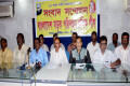 পিএনএসঃ রবিবার ঢাকা রিপোর্টার্স ইউনিটিতে ১২ দফা দাবিতে সাংবাদিক সম্মেলন করে বাংলাদেশ সরক পরিবহন শ্রমিক লীগ।