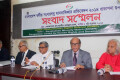 সুক্রবার জাতীয় প্রেসক্লাবে বাংলাদেশ ধর্মীয় সংখ্যালঘু মানবাধিকার প্রতিবেদন ২০১৪ প্রকাশনা উপলক্ষে সংবাদ সম্মেলনে বক্তব্য রাখেন এড. খন্দকার মাহাবুবুর রহমান-পিএনএস