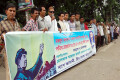 পিএনএসঃ জননেতা মাওলানা ভাসানীর অকৃত্রিম বন্ধু গণচীনের চেয়ারম্যান মাও সেতুং এর ৩৮ তম মৃত্যু বার্ষিকী উপলক্ষ্যে মঙ্গলবার জাতীয় প্রেসক্লাবের সামনে মানববন্ধন করে ন্যাপ-ভাসানী 'চীন-বাংলা ভ্রাতৃ সমিতি।