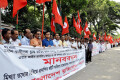 পিএনএসঃ এ কে খন্দকার রচিত "১৯৭১ ভেতরে বাইরে" প্রকাশিত বইটি অবিলম্বে বাজেয়াপ্তসহ বিভিন্ন দাবিতে বৃহস্পতিবার জাতীয় প্রেসক্লাবের সামনে মানববন্ধন করে বাংলাদেশ মুক্তিযোদ্ধা সংসদ কেন্দ্রিয় কমান্ড কাউন্সিল।
