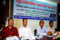 শনিবার জাতীয় প্রেসক্লাবে বাংলাদেশ সিভিল রাইটার্স সোসাইটি আয়োজিত 'বিঘ্নিত নাগরিক অধিকার : উত্তরনের উপায়' শীর্ষক আলোচনা সভায় উপস্থিত অতিথিবৃন্দ।- পিএনএস