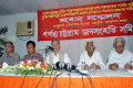 সোমবার হোটেল সুন্দরবনে পার্বত্য চট্রগ্রাম জনসংহতি সমিতি আয়োজিত সংবাদ সম্মেলনে বক্তব্য রাখেন সন্তু লারমা-পিএনএস 