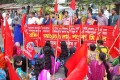 শুক্রবার জাতীয় প্রেসক্লাবের সামনে মানববন্ধন ও বিক্ষোভ সমাবেশ করে জাগো বাংলাদেশ গার্মেন্টস শ্রমিক ফেডারেশন-পিএনএস