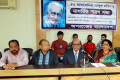 বৃহস্পতিবার ঢাকা রিপোর্টারস ইউনিটিতে অপরাজেয় বাংলাদেশ আয়োজিত ভাষা সৈনিক আব্দুল মতিন-এর নাগরিক স্মরণ সভায় প্রধান অতিথির বক্তব্য রাখেন বিএনপির চেয়ার-পার্সনের উপদেষ্টা খন্দকার মাহবুবুর রহমান। - পিএনএস।  