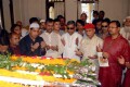 সোমবার মউলানা আব্দুল হামিদ খান ভাসানীর ৩৮ তম মৃত্যু বার্ষিকী উপলক্ষে ঢাকা সাংবাদিক ইউনিয়ন ও ফেডারেল সাংবাদিক ইউনিয়ন ফুল দিয়ে সুভেচ্ছা যানায়-পিএনএস 