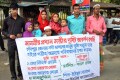 চাঁদপুর জেলায় নদিভাঙ্গনে অসহায় গরীব পরিবারদের রক্ষার দাবিতে মানববন্ধন করে পরিবারের সদশরা-পিএনএস 