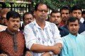 কেন্দ্রীয় শহীদ মিনারে বিশিষ্ট নাগরিকদের অবাঞ্চিত ঘোষণার প্রতিবাদে রবিবার জাতীয় প্রেসক্লাবের সামনে গণ-সমাবেশ করে জাতীয়তাবাদী দেশ বাঁচাও-মানুষ বাঁচাও আন্দোলন।-পিএনএস। 