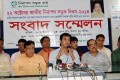 সোমবার ঢাকা রিপোটার ইউনিটিতে ২২ অক্টোবর জাতীয় নিরাপদ সড়ক দিবস-২০১৪ উপলক্ষে সংবাদ সম্মেলন করে নিরাপদ সরক চাই