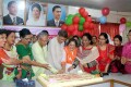 বিএনপির সিনিয়র ভাইস চেয়ারম্যান তারেক রহমানের ৫০ তম জন্ম দিন উপলক্ষে মহিলাদলের আয়জনে বিএনপির কেন্দ্রীয় কার্যালয়ে কেক কাটেন ভারপ্রাপ্ত মহাসচিব মির্জা ফখরুল ইসলাম আলমগির-পিএনএস