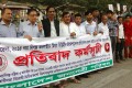 বিভিন্ন দাবিতে শুক্রবার জাতীয় প্রেসক্লাবের সামনে মানববন্ধন করে বাংলাদেশ জননেত্রি পরিষদ-পিএনএস