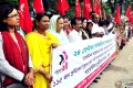 তাজরিনের অগ্নিকান্ডে নিহত-আহতদের ক্ষতিপুরন সহ বিভিন্ন দাবিতে বুধবার প্রেসক্লাবের সামনে মানববন্ধনকরে জাতিয় গার্মেন্টস শ্রমিক ফেদারেশন