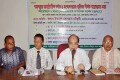 বুধবার জাতীয় প্রেসক্লাবে বঙ্গবন্ধুর রাজনৈতিক দর্শন ও সংবাদপত্রের ভূমিকা শীর্ষক আলোচনা সভায় প্রধান অতিথির বক্তব্য রাখেন প্রধানমন্ত্রীর তথ্য উপদেষ্টা ইকবাল সোবহান চৌধুরী-পিএনএস