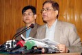 মঙ্গলবার দুপুর ১২টায় বিএনপির চেয়ারপারসনের গুলশান রাজনৈতিক কার্যালয়ে আয়োজিত জরুরি সংবাদ সম্মেলনে দলের ভারপ্রাপ্ত মহাসচিব মির্জা ফখরুল ইসলাম আলমগীর-পিএনএস