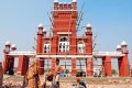 রাজধানীর শেরেবাংলা নগরে আন্তর্জাতিক বাণিজ্য মেলার প্রস্তুতি চলছে। ছবিটি তুলেছেন পিএনএস'র চিফ ফটো সাংবাদিক আব্দুল হালিম।